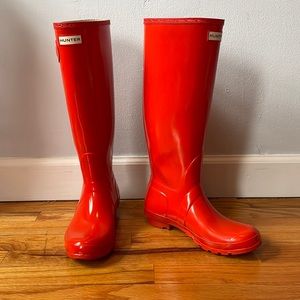 Hunter Original High Gloss Tall Rain Boots in Red